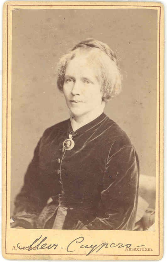 Fotoportret Antoinette Cuypers-Alberdingk Thijm