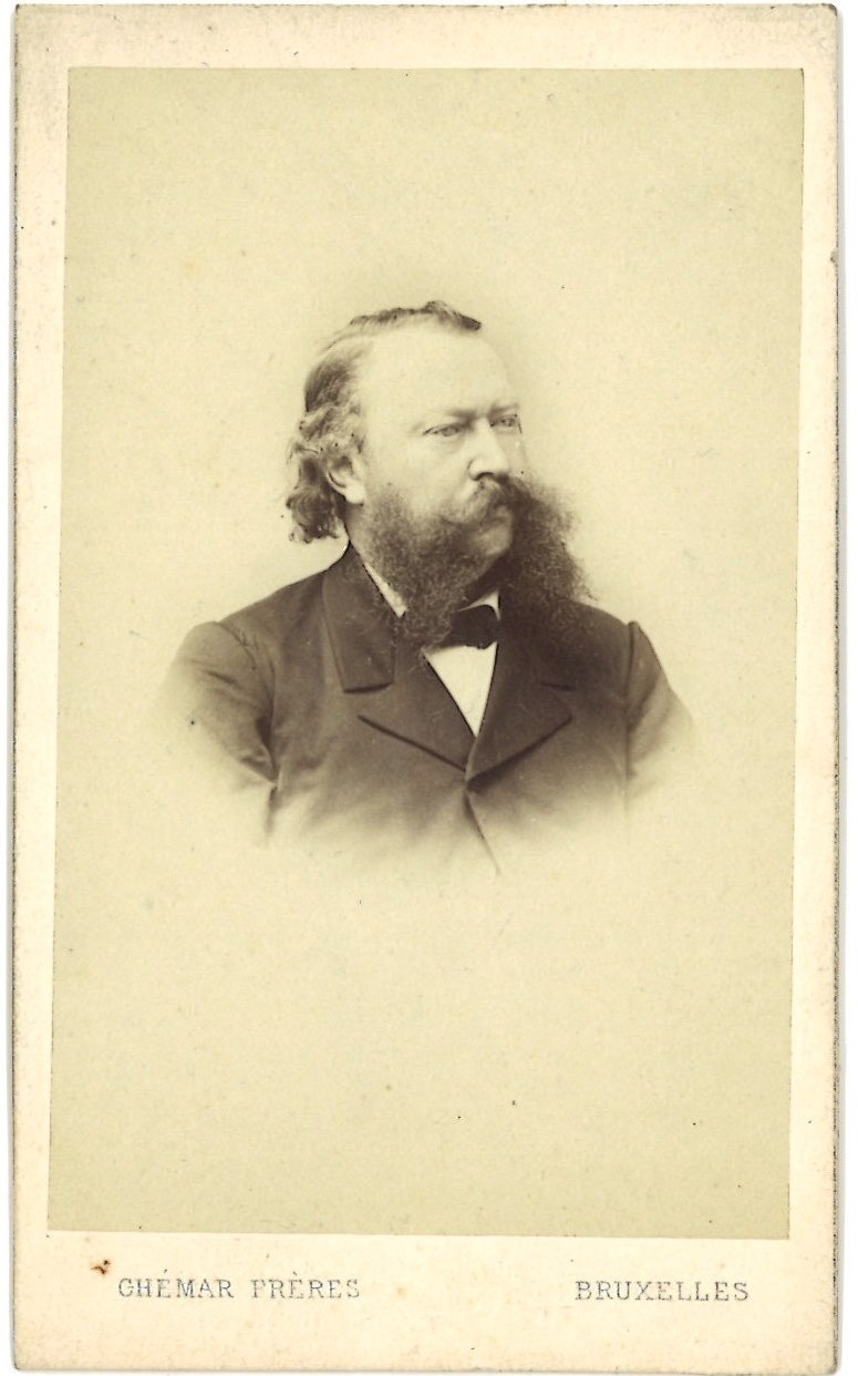 Portretfoto (carte-de-visite) van de Belgische architect Herman Jaminé