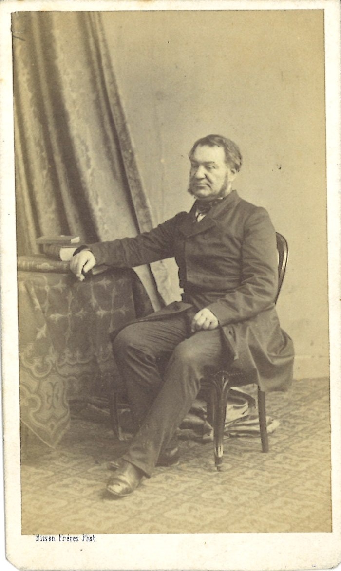 Verzameling van 17 Portretfoto's (carte-de-visite) van mannen: Louis Veuillot.