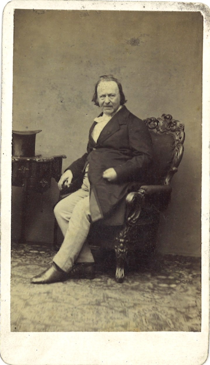 Verzameling van 17 Portretfoto's (carte-de-visite) van mannen: Louis Royer.