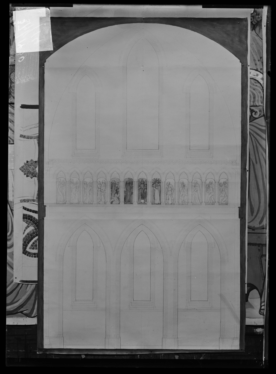 Glasnegatief van foto van producten uit de Cuypers' Kunstwerkplaatsen uit kist met nummer 37: "Transept beschildering St. Willibrordus buiten".