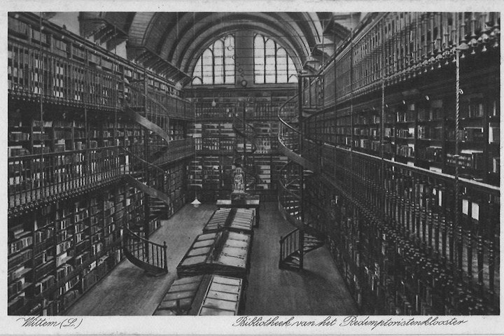 Enkele foto's van het kloostercomplex van de Paters Redemptoristen te Wittem, waaronder de bibliotheek met het beeld Sedes Sapientiae.